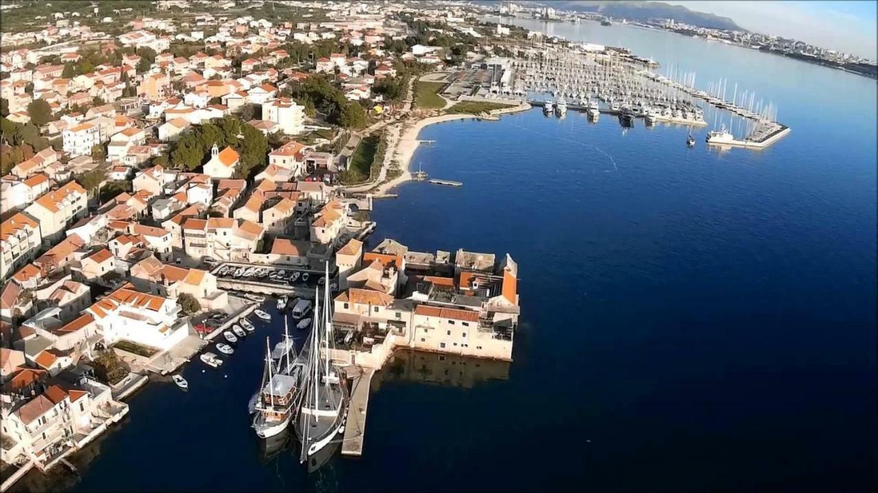 Apartment Ljubica Kastel Gomilica Kaštela Eksteriør bilde